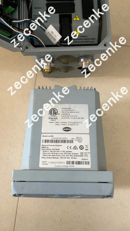 HACH General Purpose Analyzer LXV404.99.00552 SC200 Controller