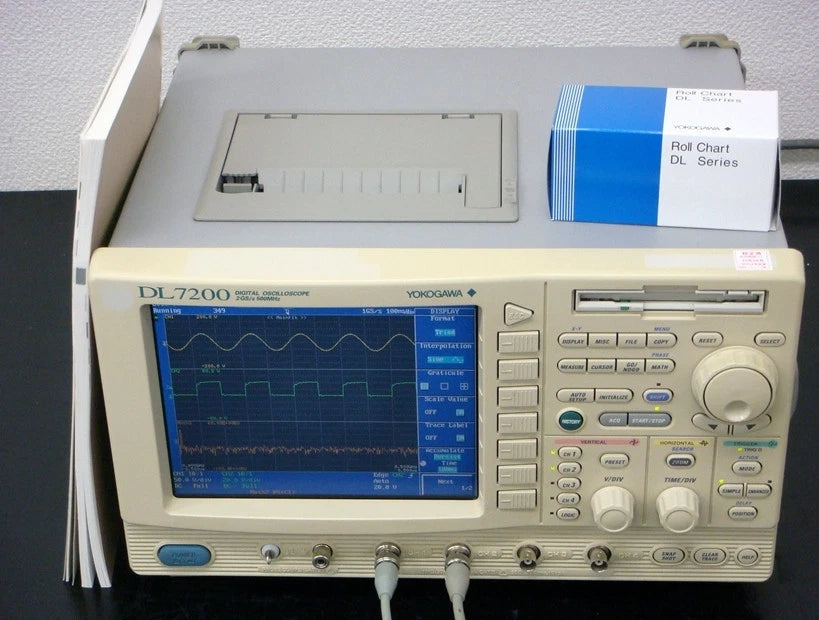 YOKOGAWA DL7200 DC-500MHz 4ch 2GS/s 4MW Digital Oscilloscope