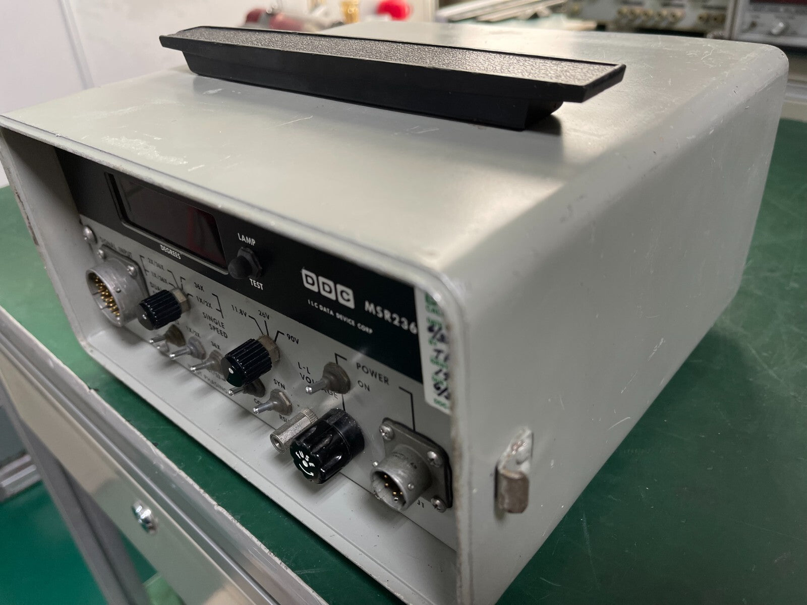 DDC MSR236 Synchro-Resolv<wbr/>er Angle Position Indicator _ 8126