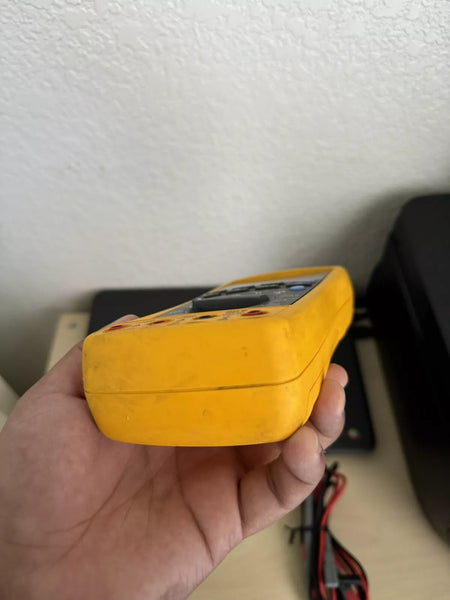 Fluke 789 Process Meter with 2 x Lead Sets