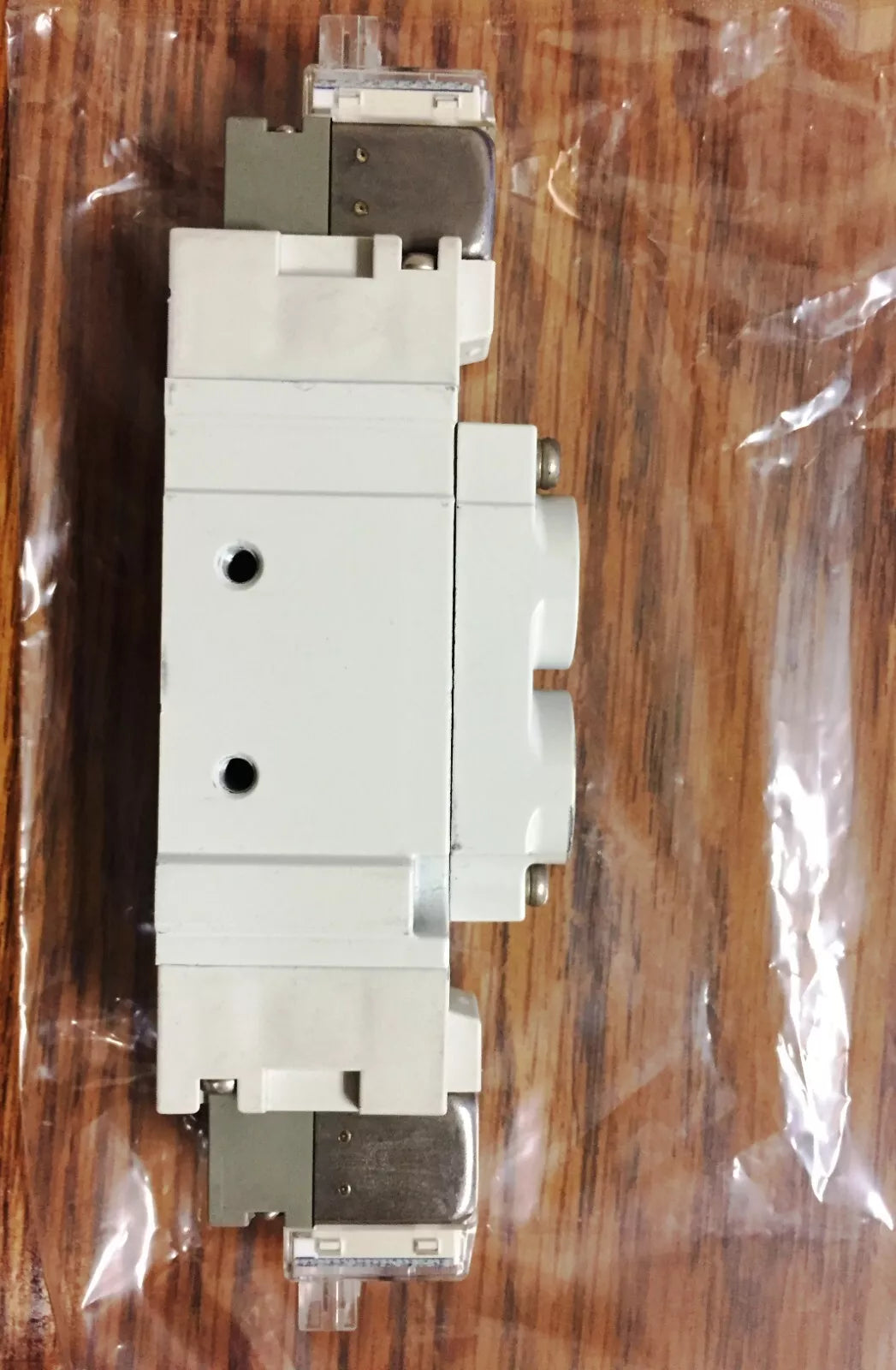 SMC SY7220-5LZ-02T Valve Sol Body pt for SY7000 Sol/Valve