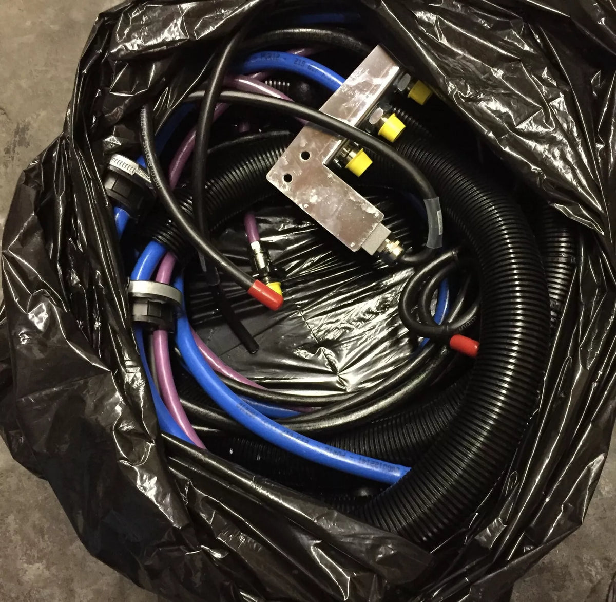 Kuka Robotics X91and X98 Group Cables & 2 Tubes 25M Each