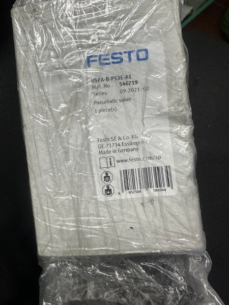VSPA-B-P53E-A1 (546719) Pneumatic Valve Vent Function: 5/3 Exhausted