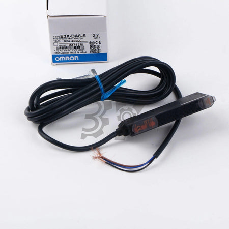 Omron E3X-DA8-S Photoelectric Switch - New in Box