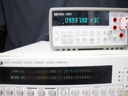 ADVANTEST R6245 2ch 200V 2A Voltage Current Source/Monitor