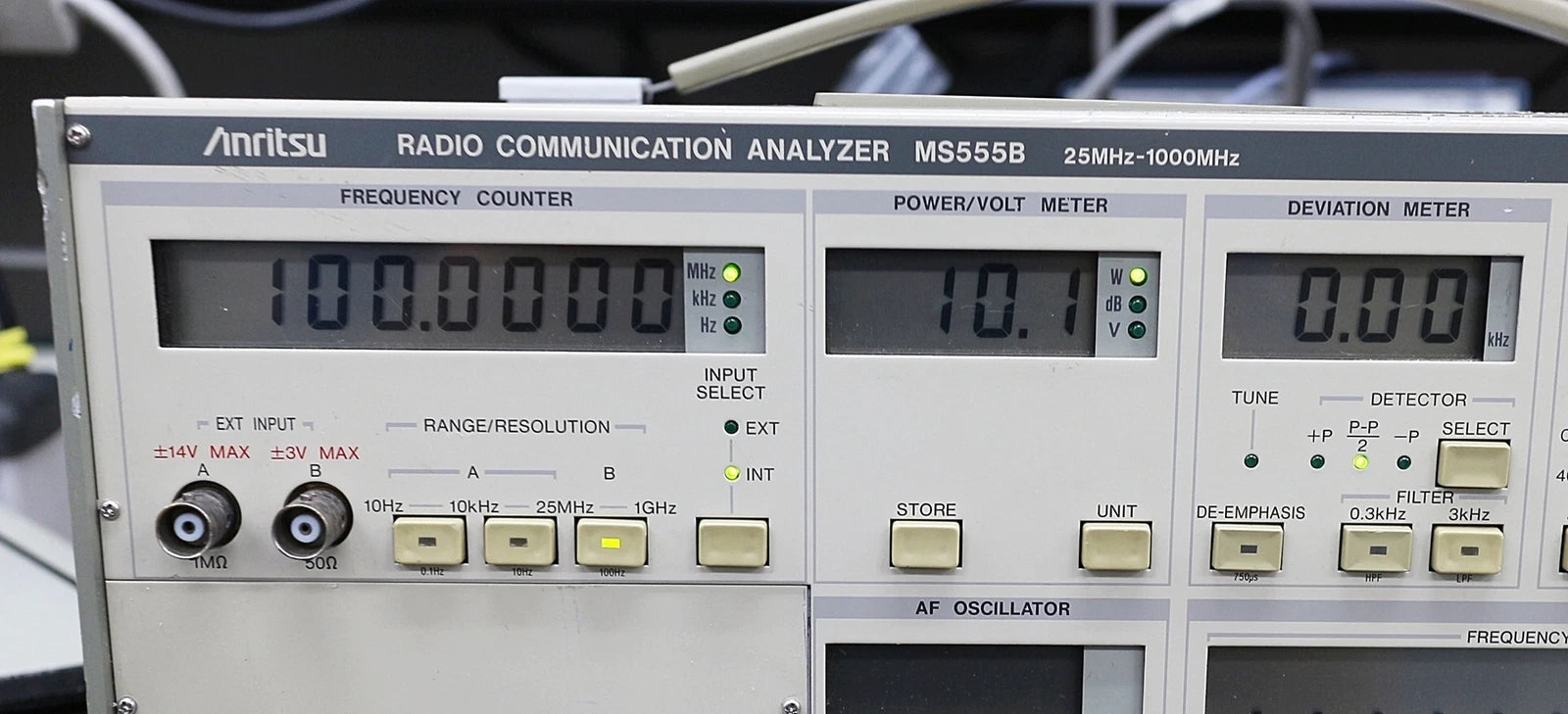 ANRITSU MS555B/01/02/03 25MHz-1GHz Radio Communication Analyzer