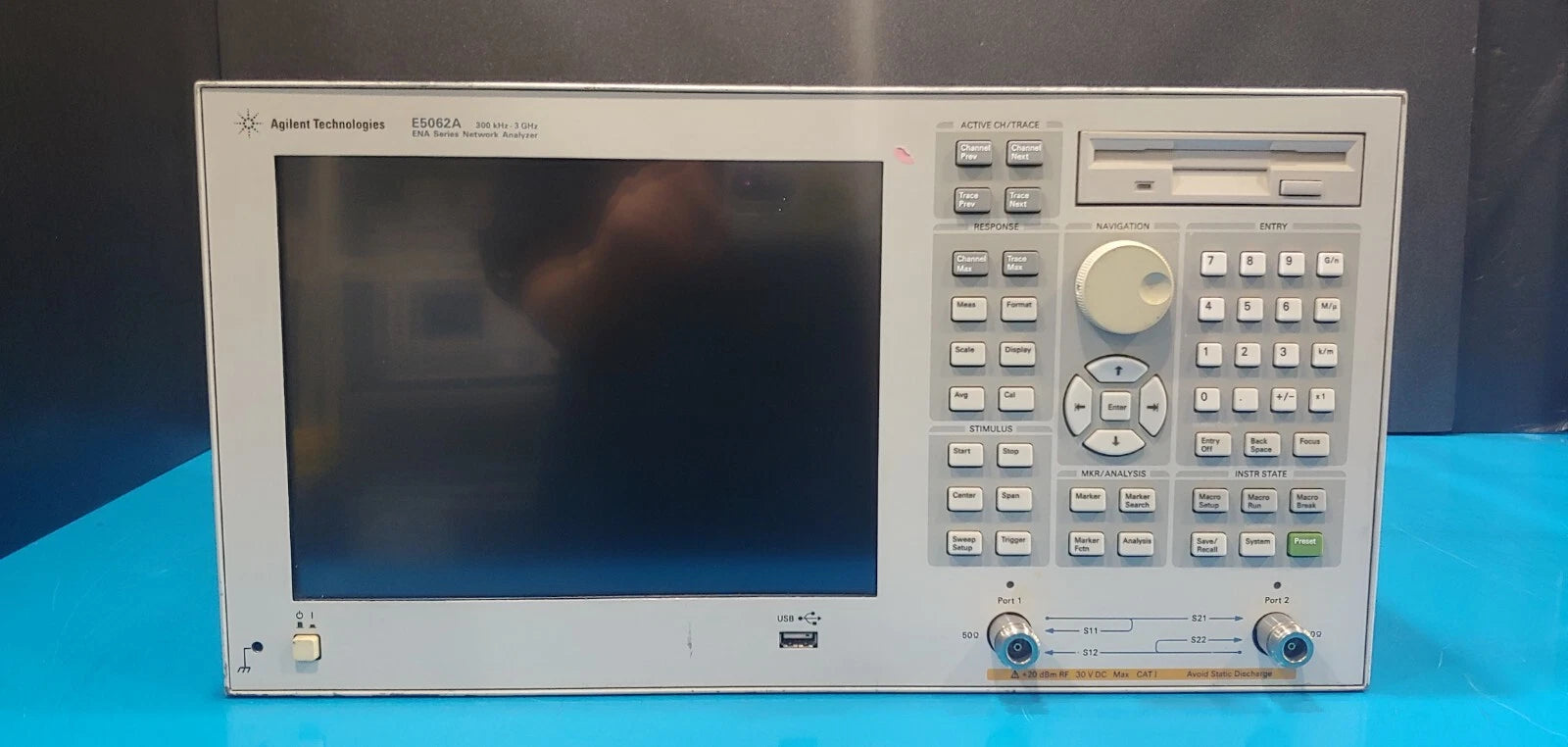 Agilent E5062A ENA Network Analyzer 300kHz-3GHz Port 1 Failed (1411)