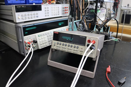 Keithley 2700 6-1/2 Digital Multimeter/Data Acquisition System