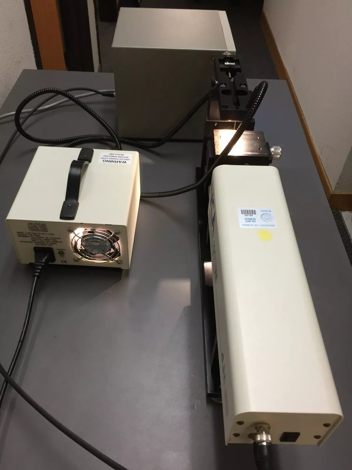 AST VCA 2500XE Video Contact Angle System with Video Monitor & Illuminator