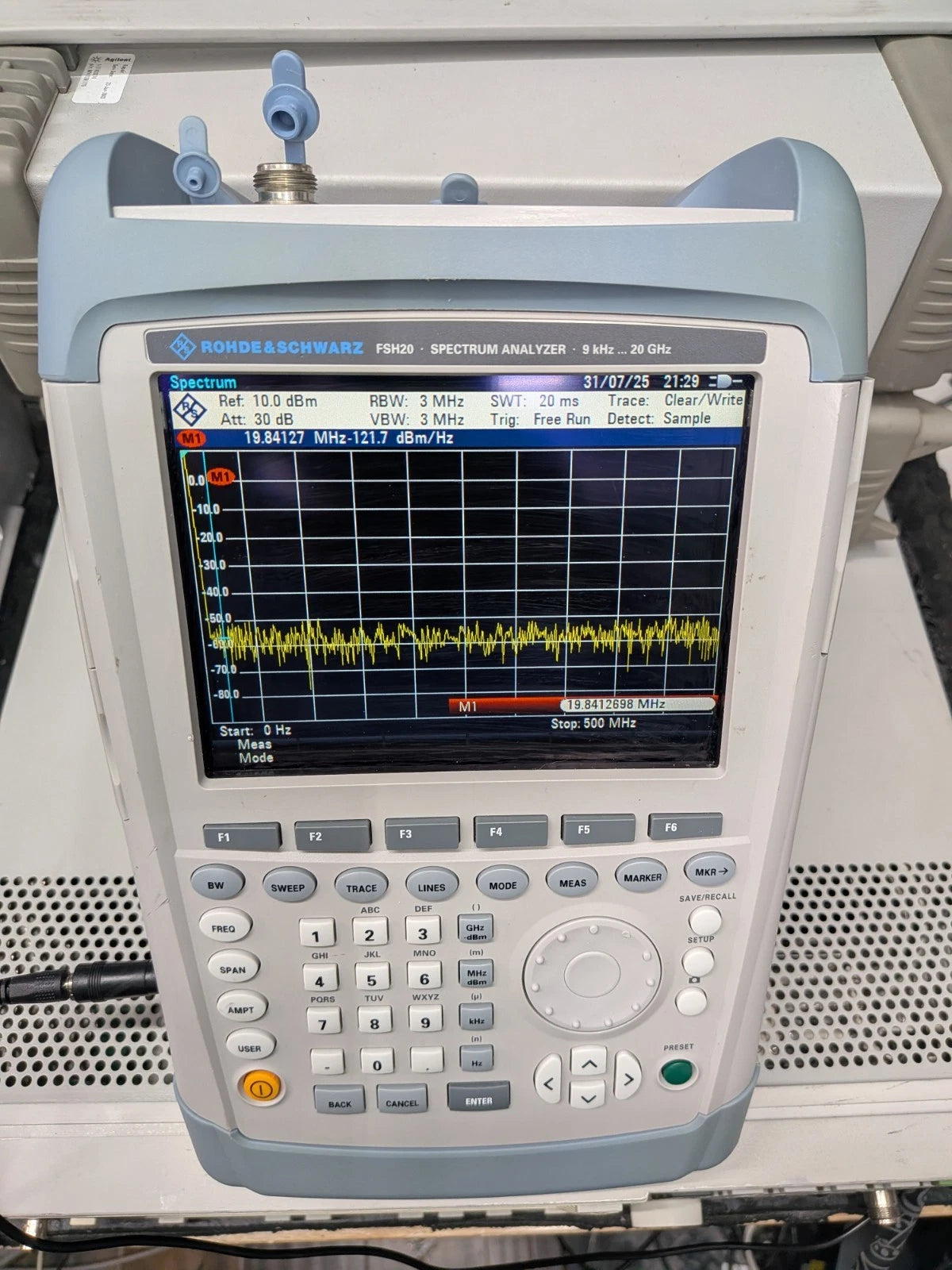 🔥Rohde & Schwarz R S Fsh20 K17 Handheld Spectrum Analyzer /Meter+Sensor !Cal'd!