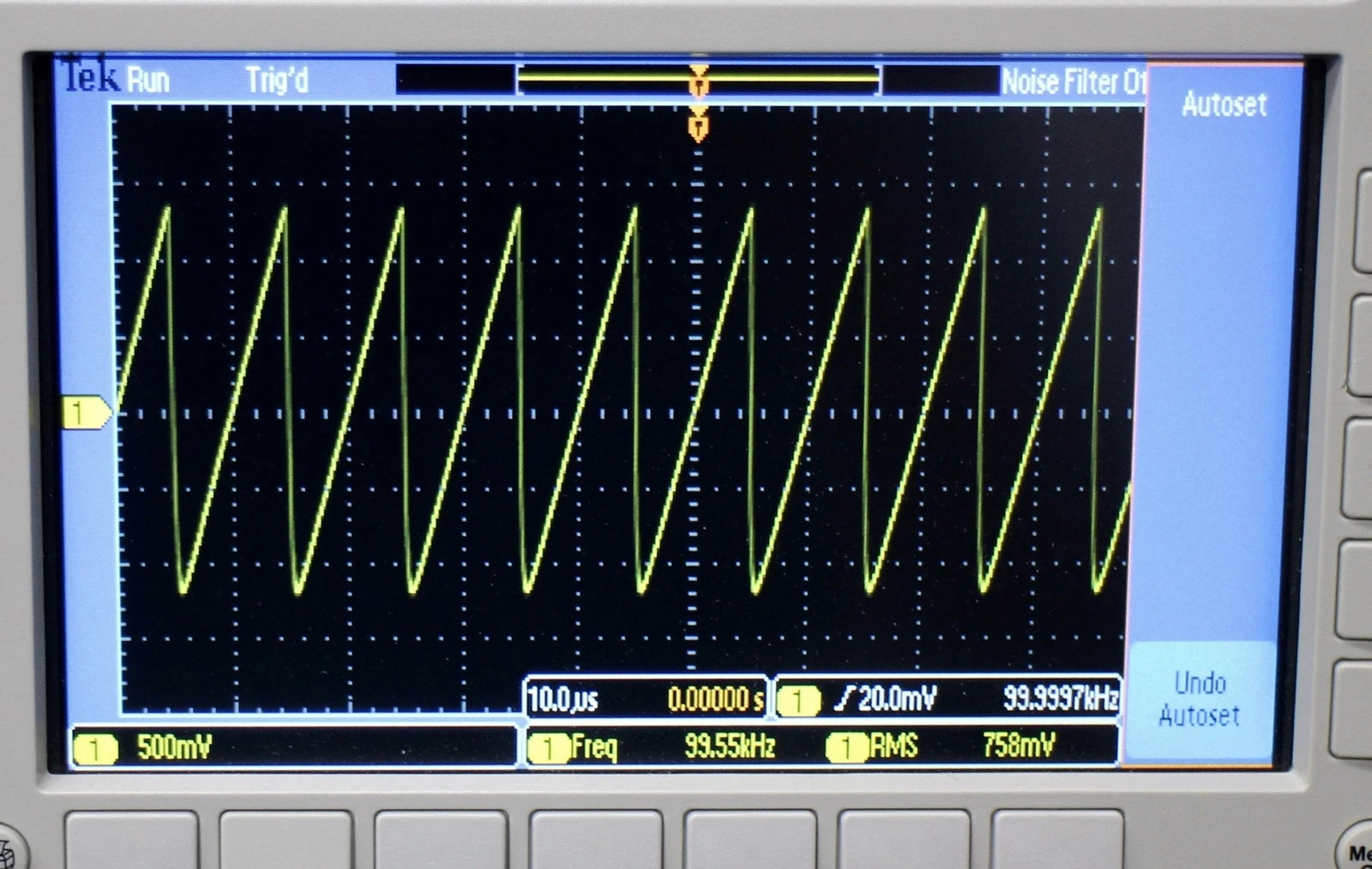 NF 1915 2MHz Function Synthesizer with Digital Display