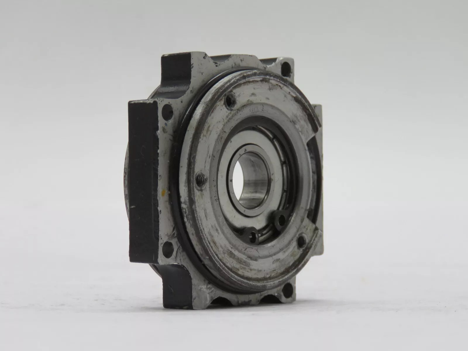 Allen Bradley VPL-B0632F-PK14AA Servo Motor Casing