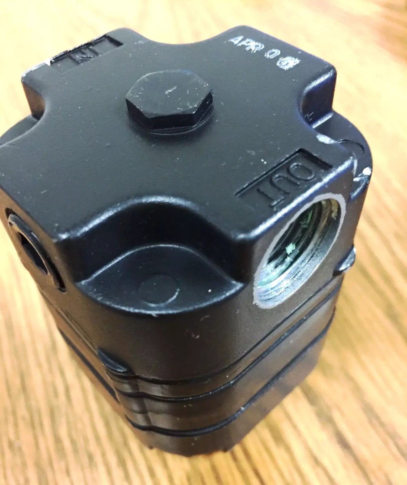 ARO Ingersoll Rand PR4031-100 Pressure Regulator Outlet Pressure 150 psi