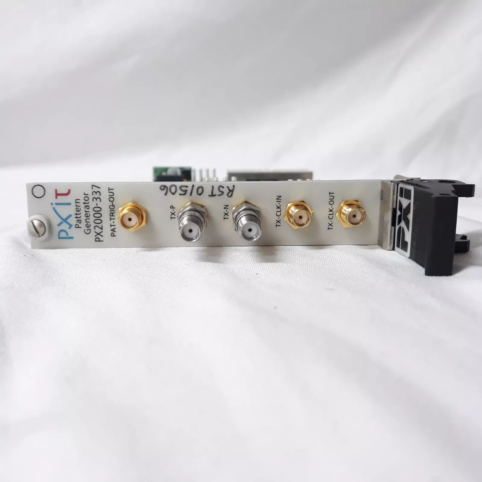 Agilent PX2000-337: PXI 8.5Gb/s Pulse Pattern Generator