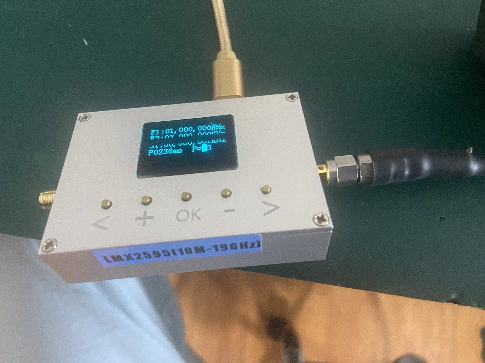 Anritsu Handheld Spectrum Analyzer Master MS2720T Portable with Excellent Calibration and Options