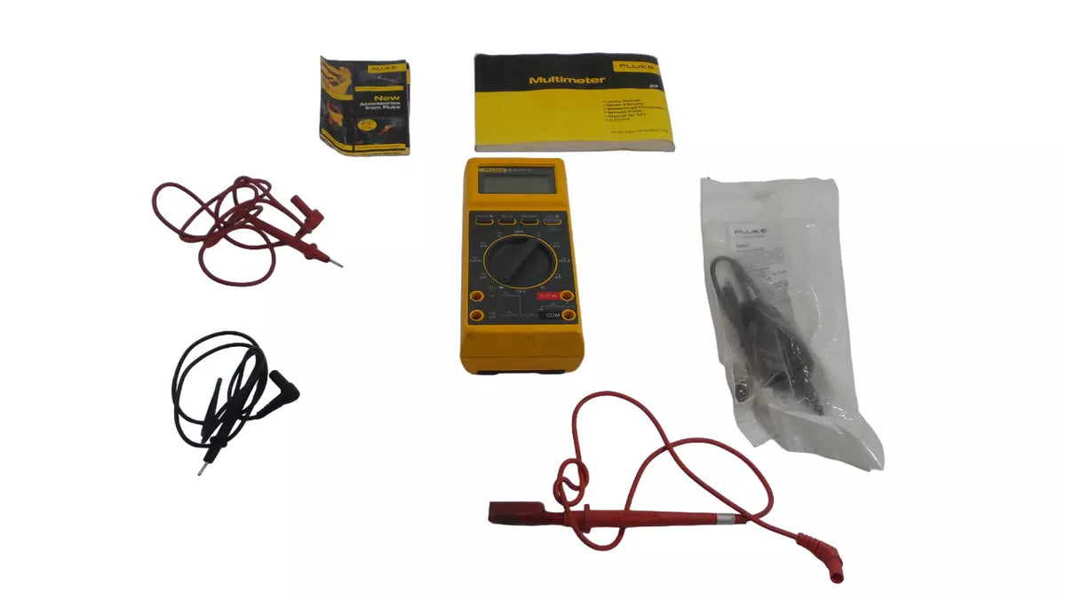 Fluke 27 Multimeter with Case, Probes & 85RF