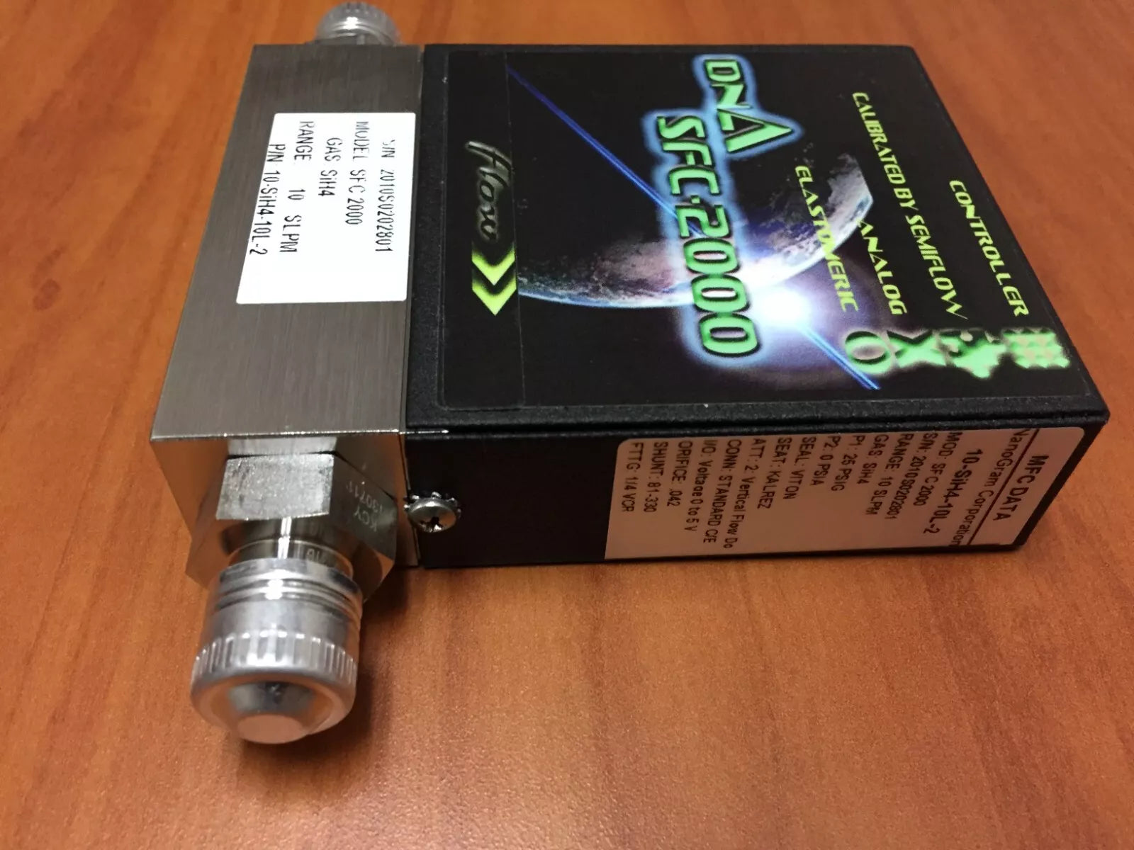 Semi Flow Engineering Mass Flow Controller 10-SiH4-10L-2, Model SFC2000