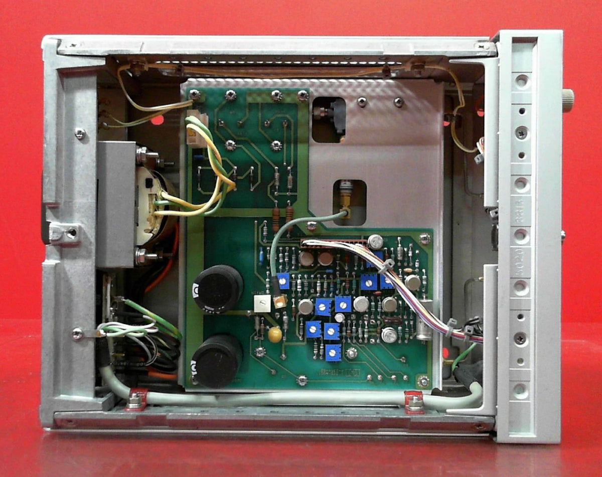 HP Agilent 11975A 2304A00211 Amplifier 2-8GHz, 16dBm