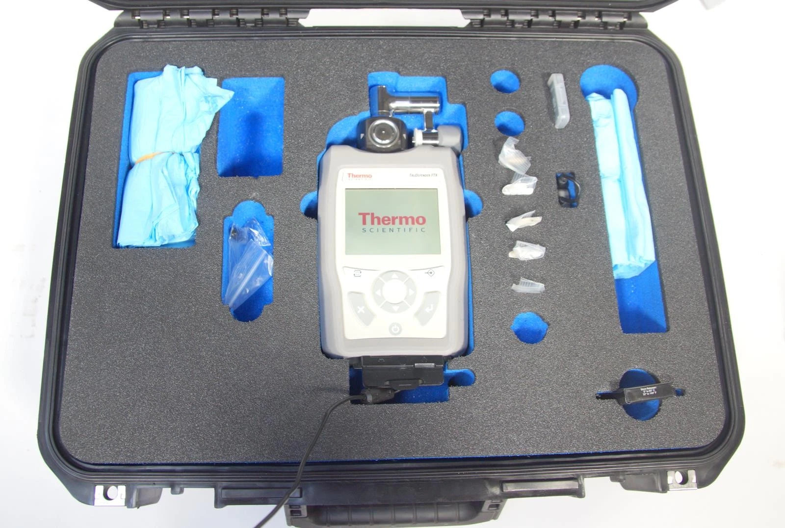 Thermo Scientific TruDefender FTX FTIR Chemical Identifier