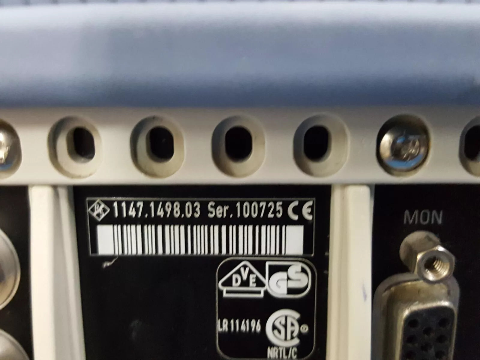 R&S SM300 Signal Generator 9kHz~3GHz (AS-IS)