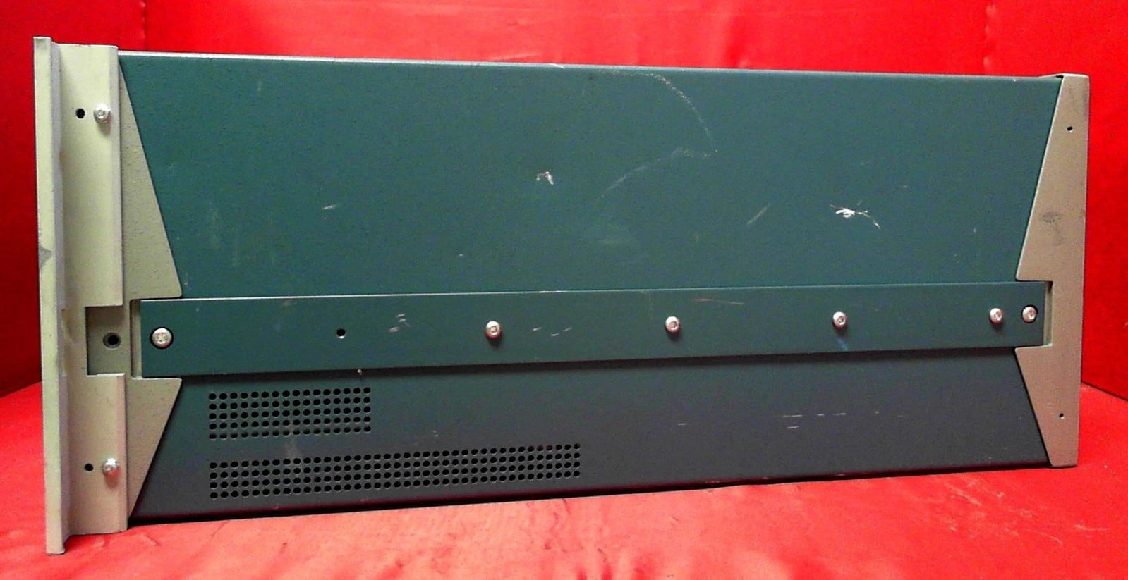 Tektronix 11801B B020989 Digital Sampling Oscilloscope, 50GHz, 320W