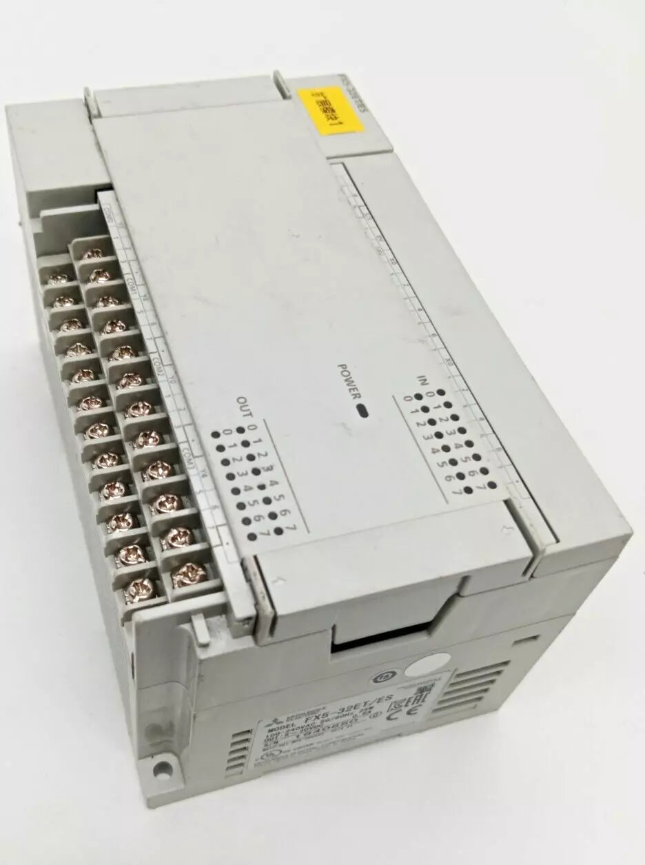 Mitsubishi Electric FX5-32ET/ES FX5 I/O Extension AC 16 Inputs