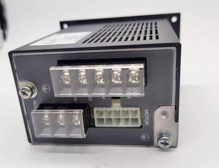 Oriental Motor AXUD25C Brushless Speed Control Unit 200-230 VAC Motor Controller