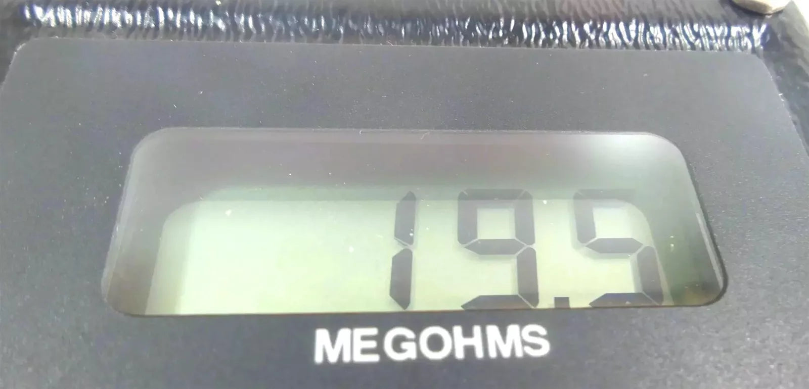 PPM R1M-B Megohm Meter - High-Quality Insulation Resistance Measurement Tool