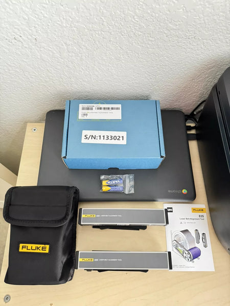 Fluke 835 Laser Belt Alignment Tool with Case - Factory Sealed