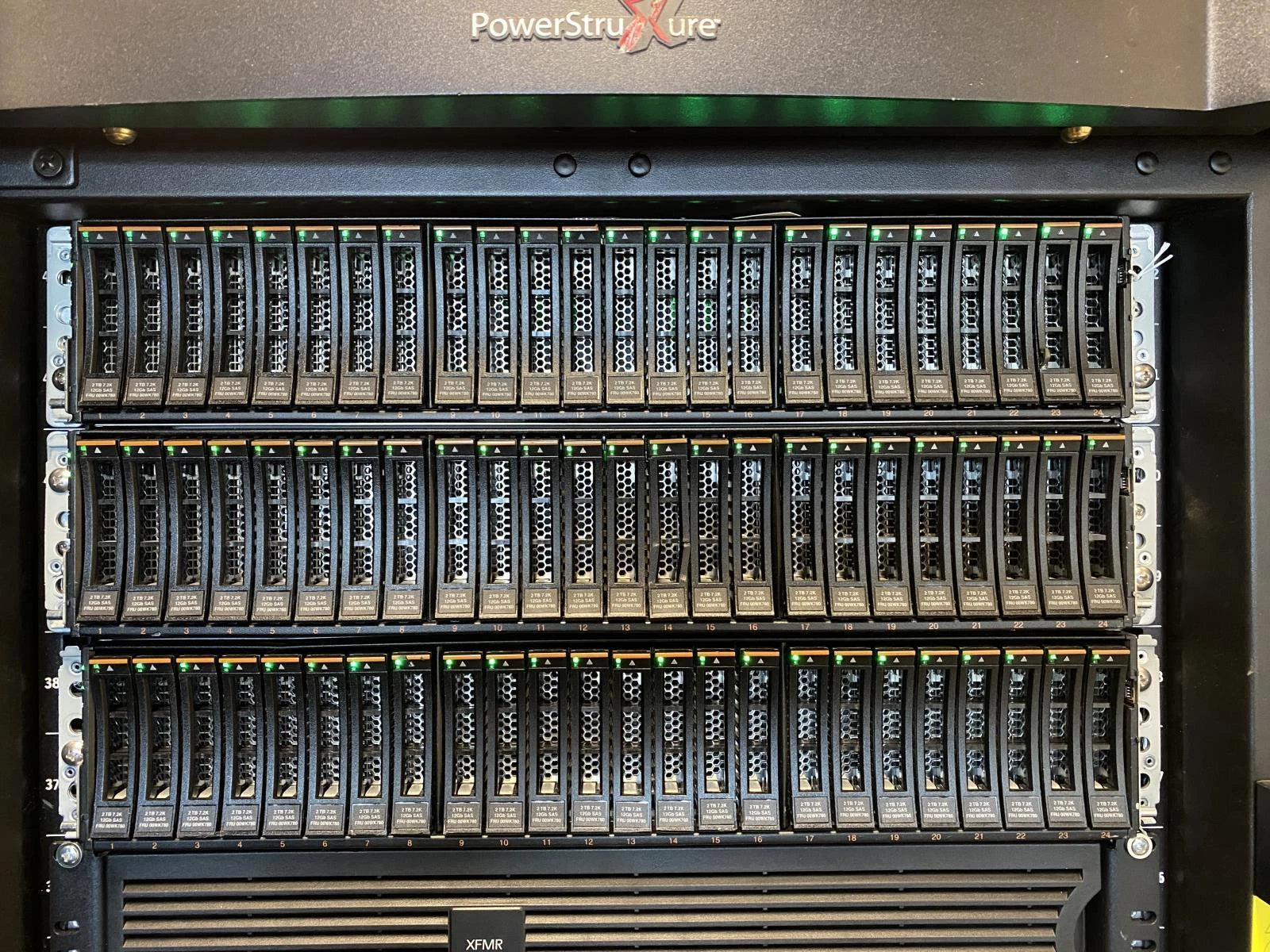 IBM Storwize V7000 GEN2 2076-524 72 ea. 2TB SAS 16x16Gb FC SAN Array