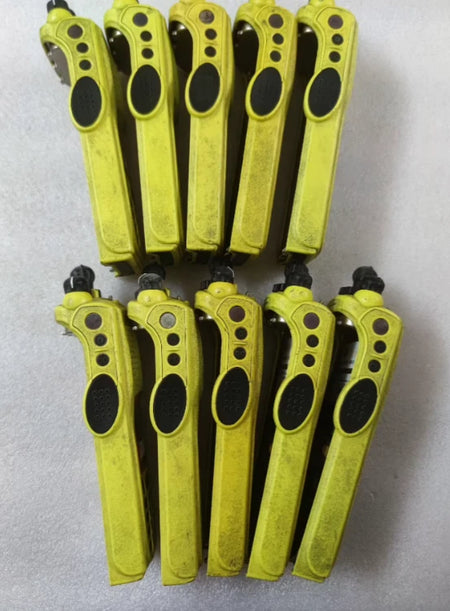 1pcs Motorola XTS5000R  NO battery