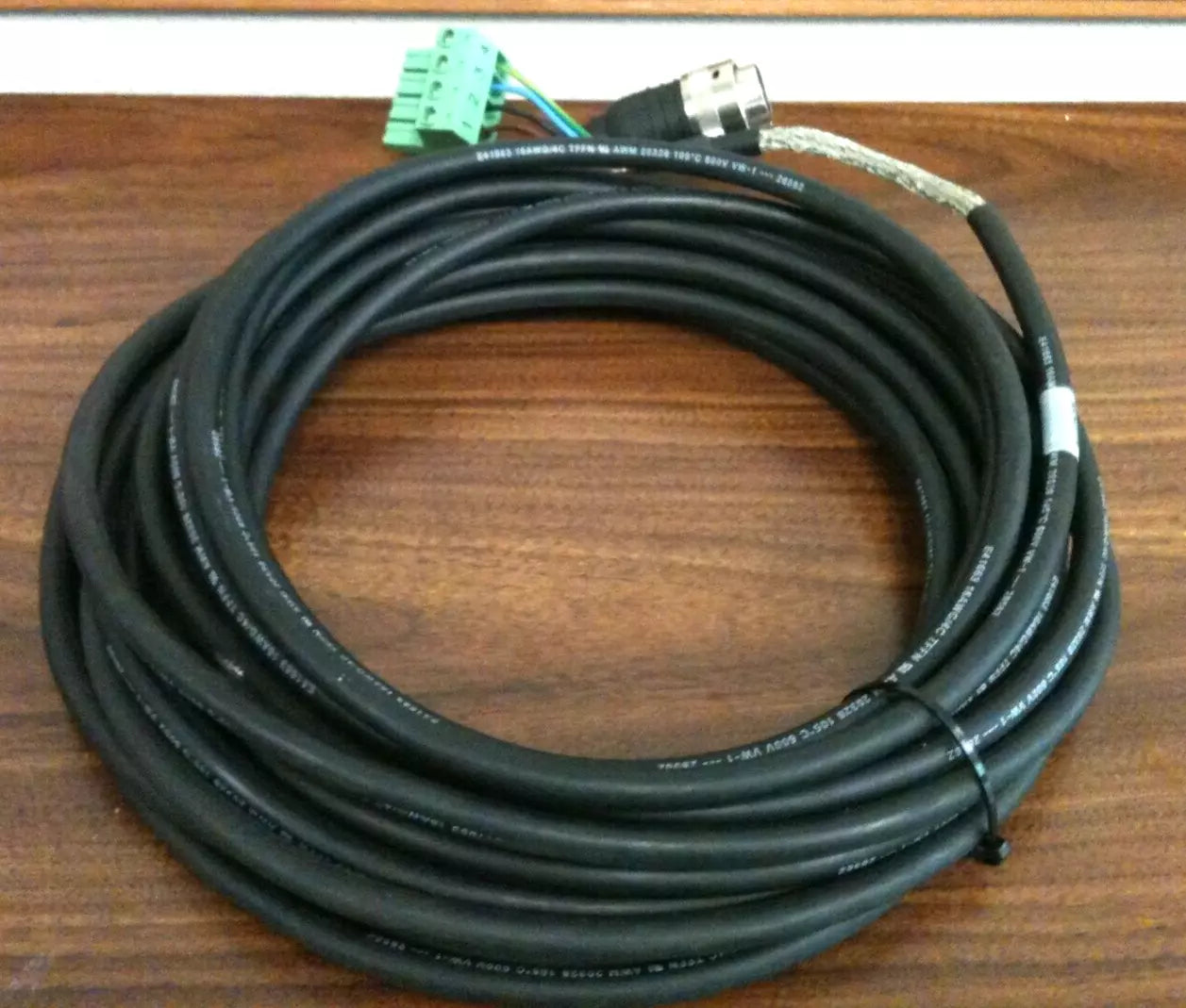 Allen-Bradley 2090-XXNPMP-16S12 Servo Motor Cable 12M