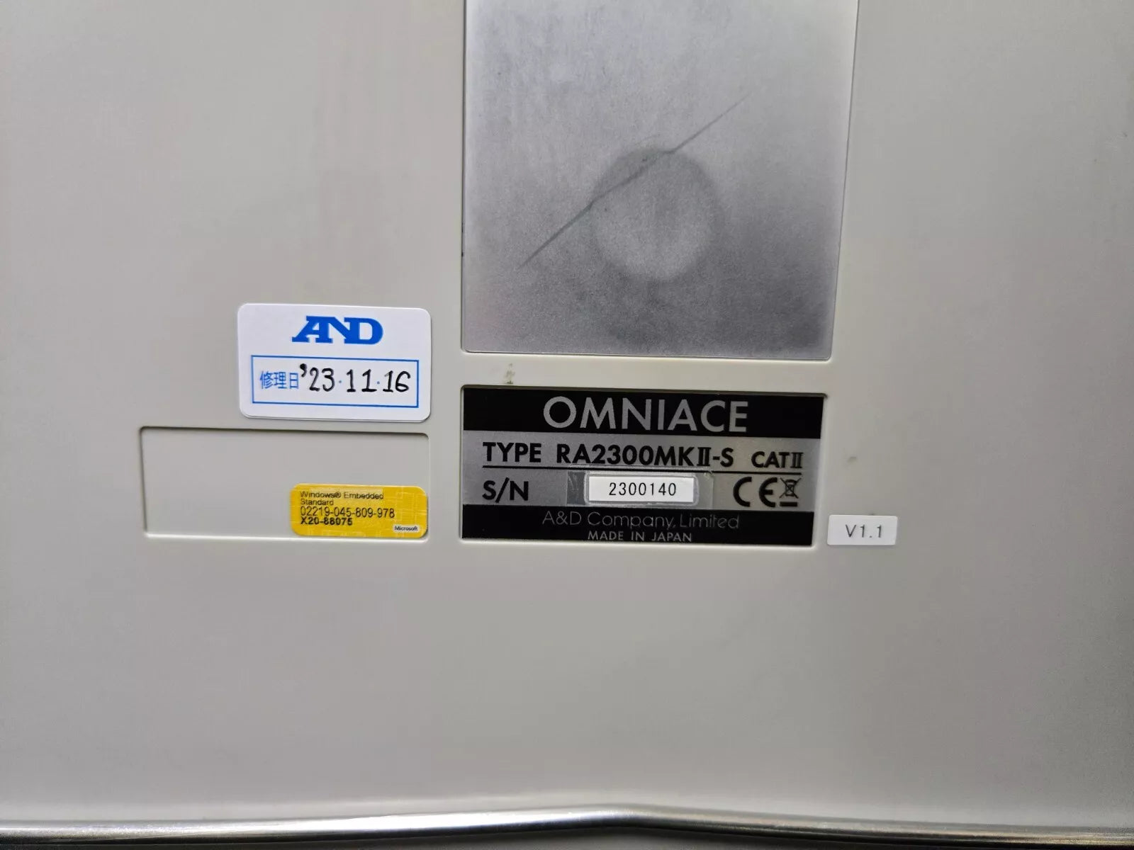 A&D RA2300MKⅡ-S Data Acquisition System with AP11-101×8 and 0311-5175×16 (0140)