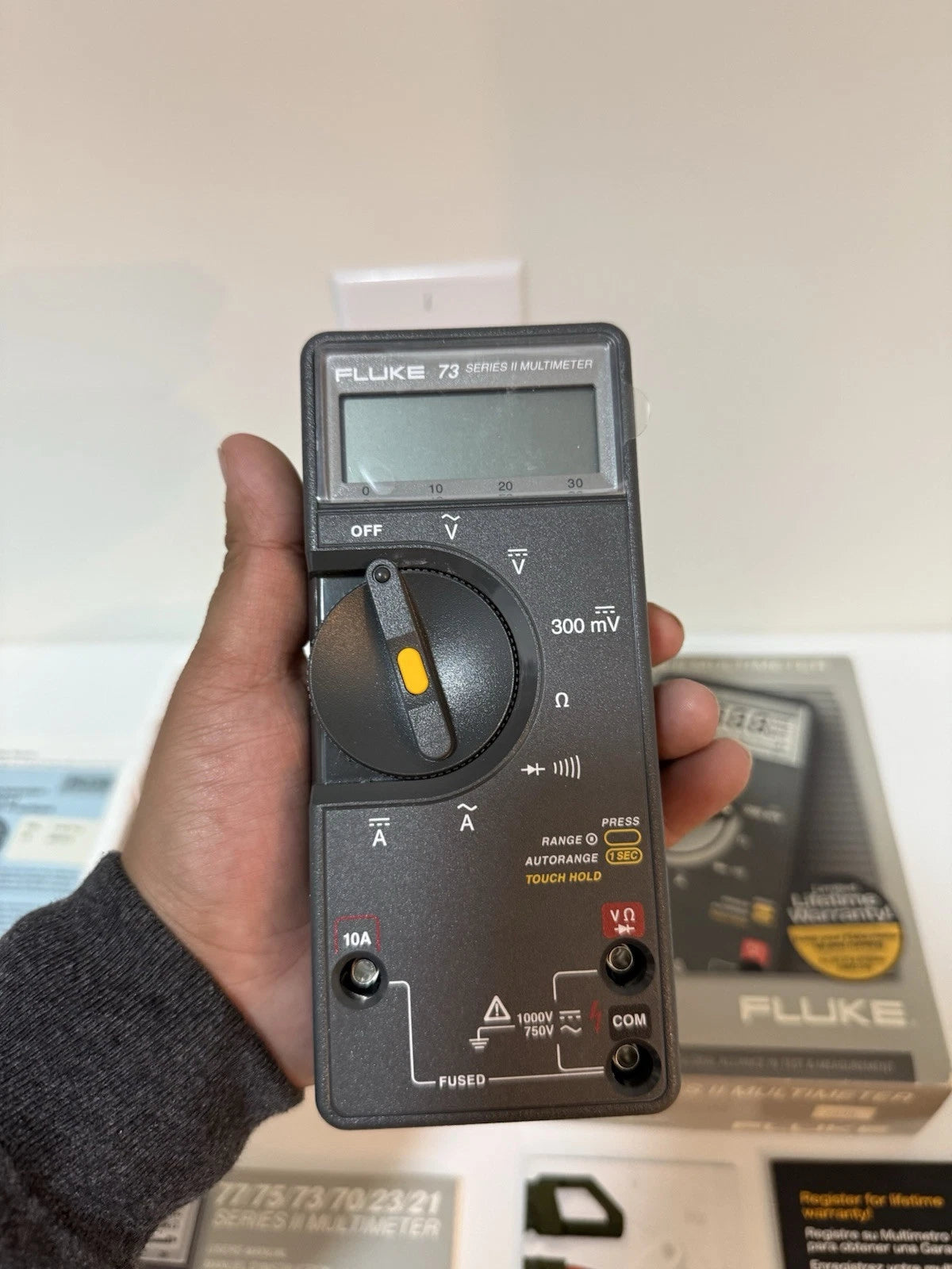 FLUKE 73 Series II Multimeter in New Factory Box - Tested & Fast Shipping