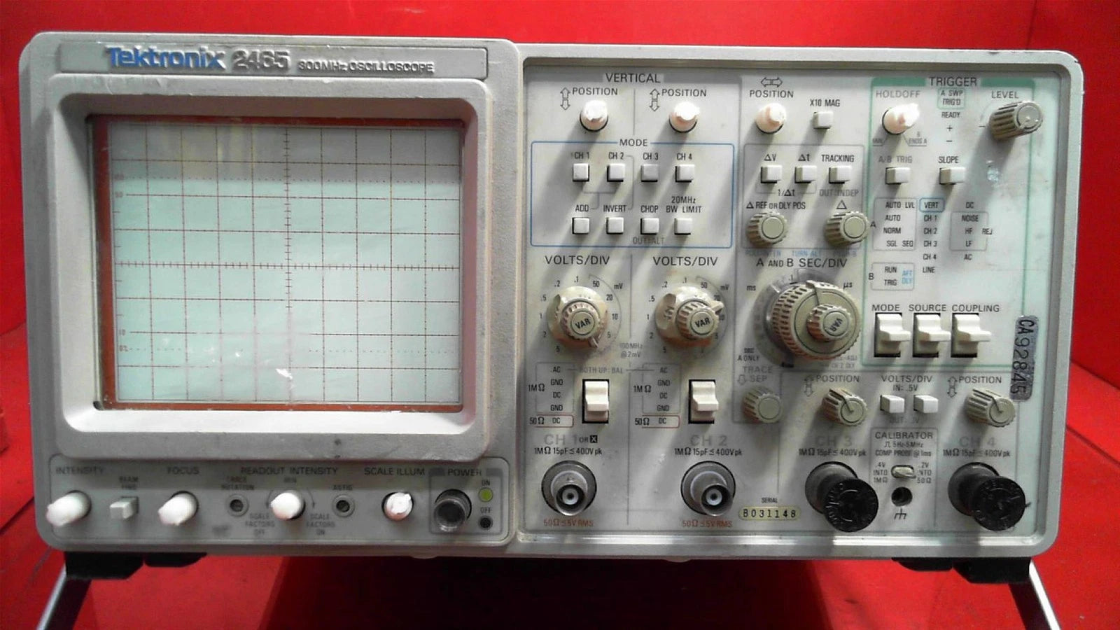 Tektronix 2465 300MHz Oscilloscope for Parts or Repair B031148