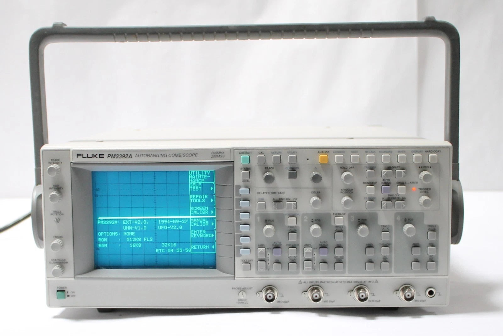 Fluke PM3392A 4CH Digital / Analog Storage Oscilloscope 200 MHz 200MS/s
