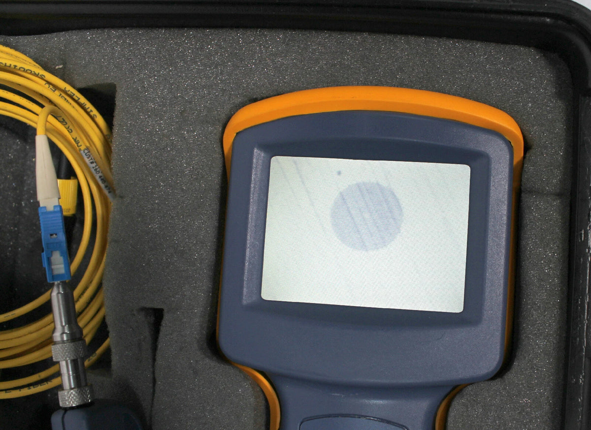Fluke FT630 Video Fiber Inspector Pro Microscope with FT650 Fiber Probe