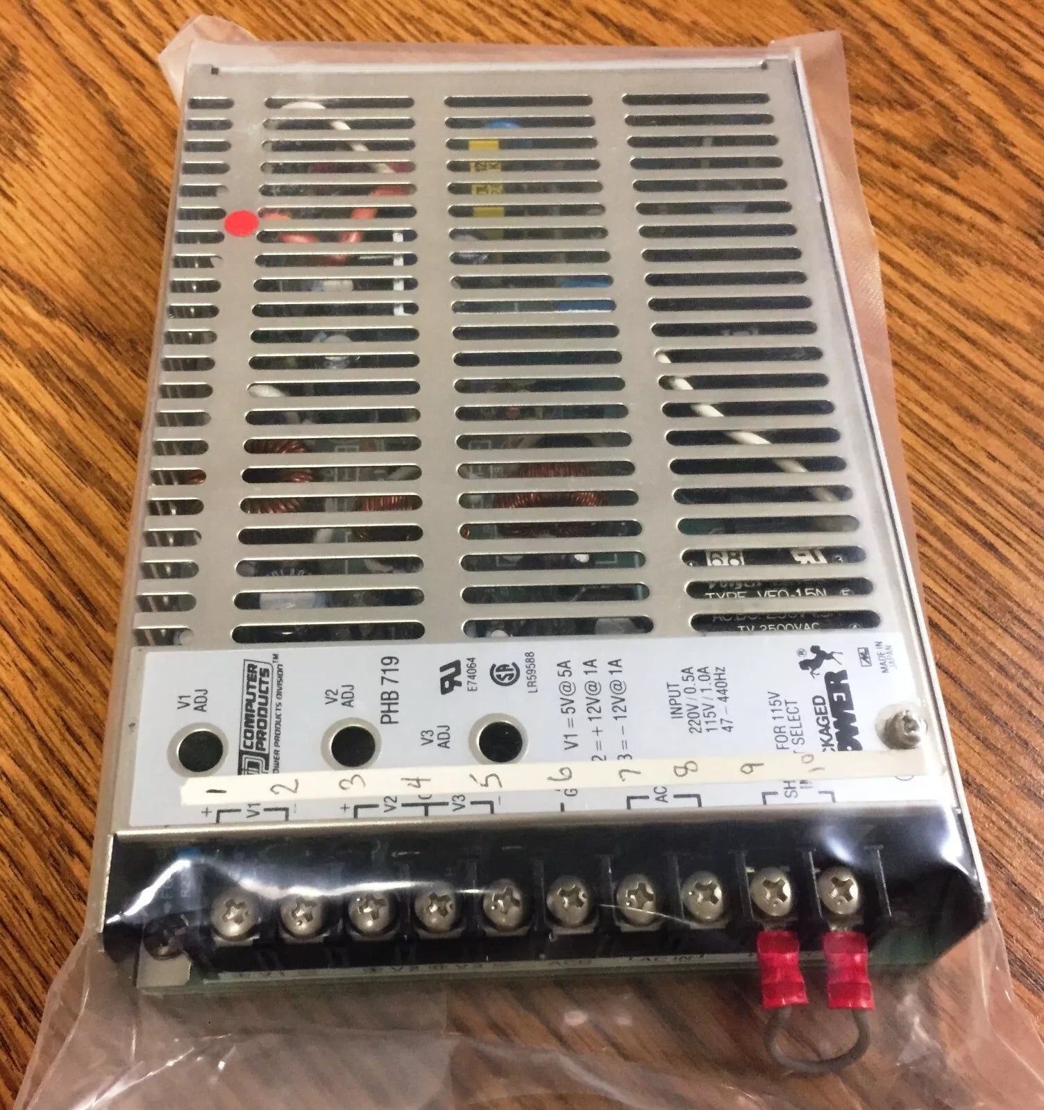 Computer Products PHB719 Multi Voltage Power Supply 220V/0.5A 115V/1.0A