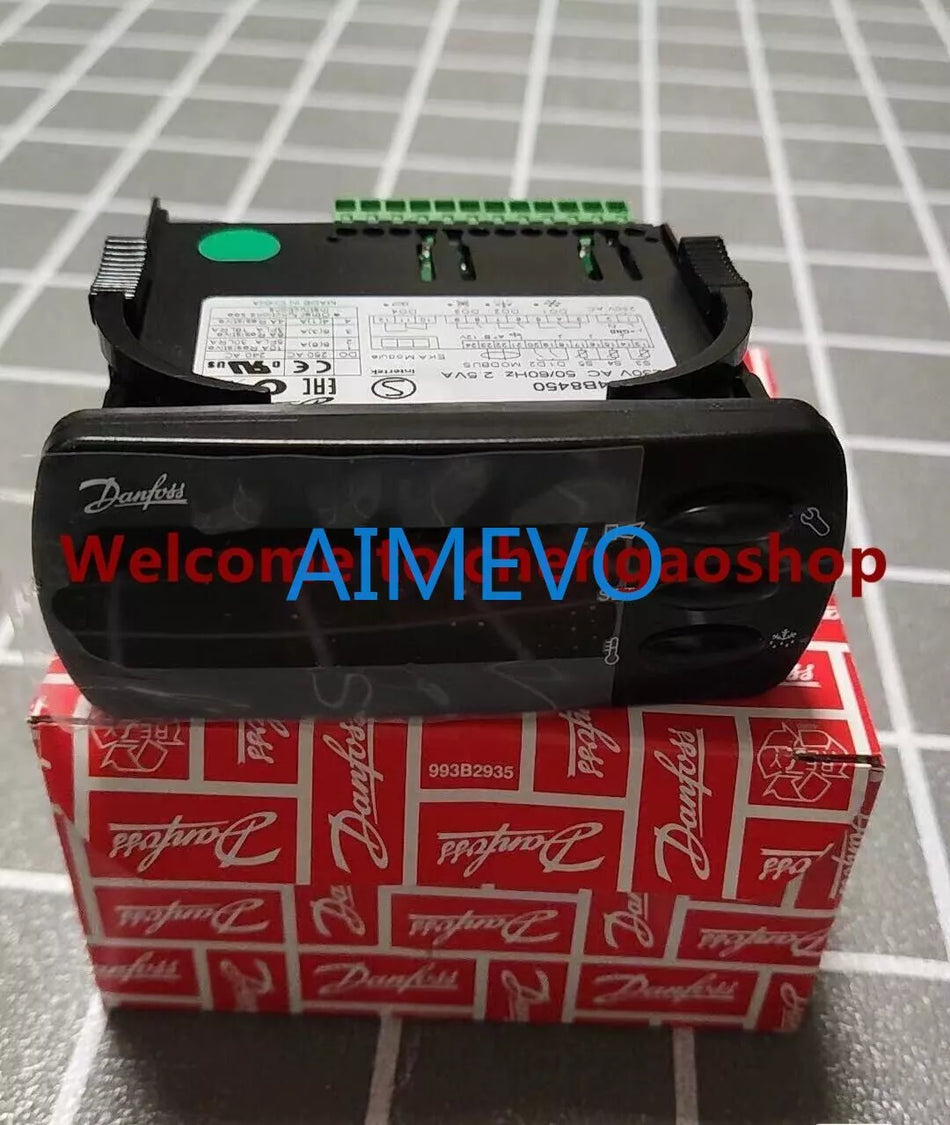 1PC New In Box Danfoss AK-CC 240 084B8450 Controller