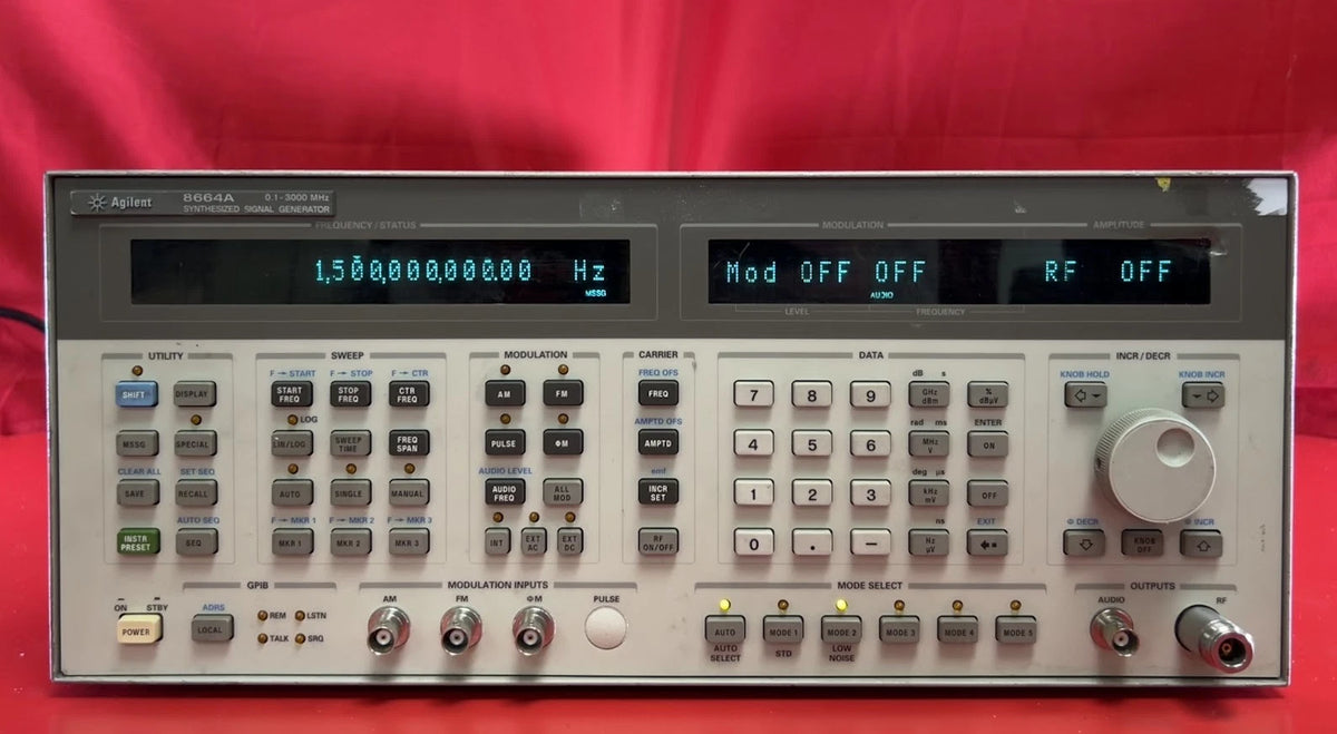 Agilent/Keysight 8664A High-Performance Signal Generator, 3 GHz
