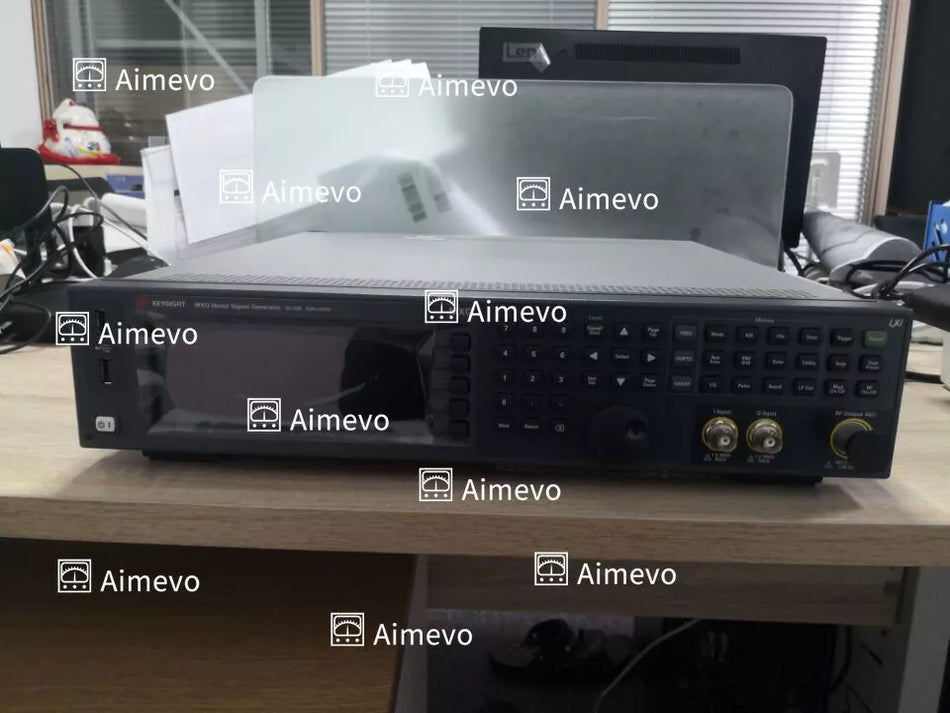 AGILENT/Keysight N5182B 6GHz Signal Generator with 1EQ, 1ER, 320, UNV, 1EA, UNT, UNW, UNZ
