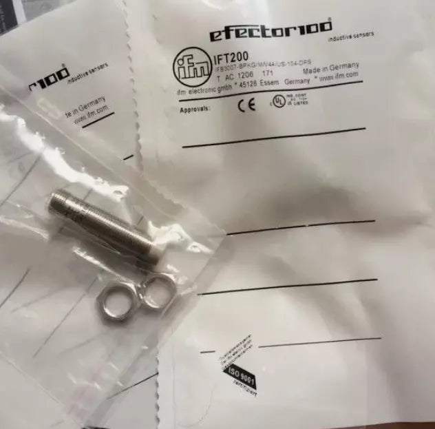 1PC IFM IFT200 IFT 200 Proximity Switch Sensor New Expedited Shipping