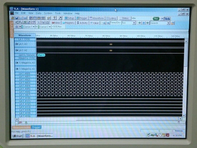 Tektronix TLA5202 68ch 8GHz 1MW Logic Analyzer