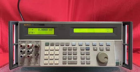 Fluke 5520A SC300 Multi-Function Calibrator SN 8120002