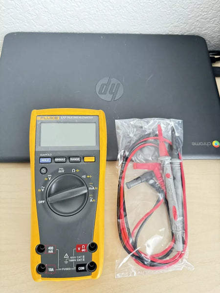 FLUKE 177 True RMS Multimeter with Lead Set - Tested