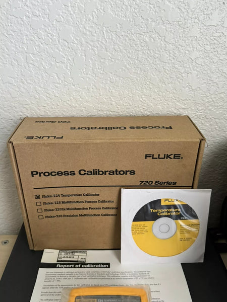 FLUKE 724 Temperature Calibrator Meter - New Sealed