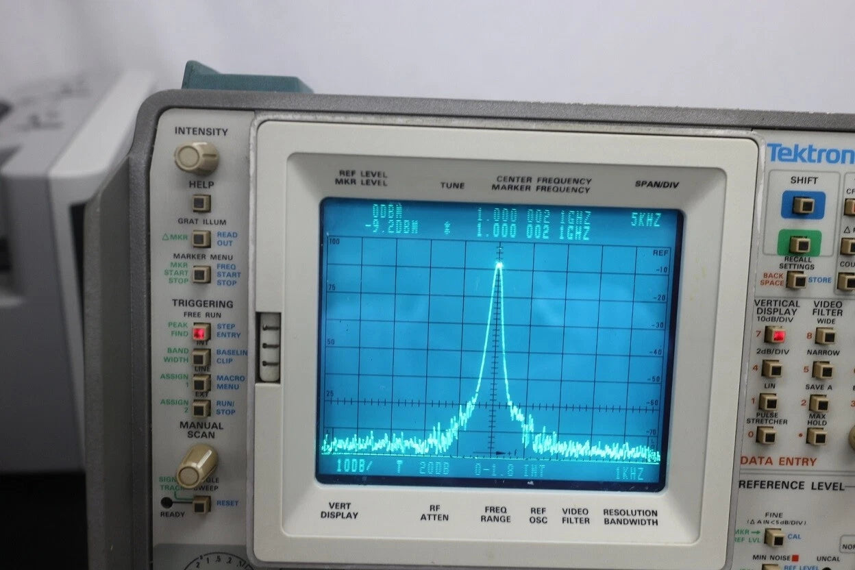 Tektronix 497P 100Hz-7.1GHz Spectrum Analyzer