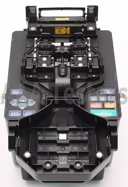 Fujikura FSM-40S SM MM Fiber Core Alignment Fusion Splicer FSM40S A w/ Cleaver - XG eqpt