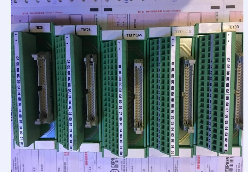 Phoenix Contact UM 45-FLK40/ZFKDS Interface Module 2293572