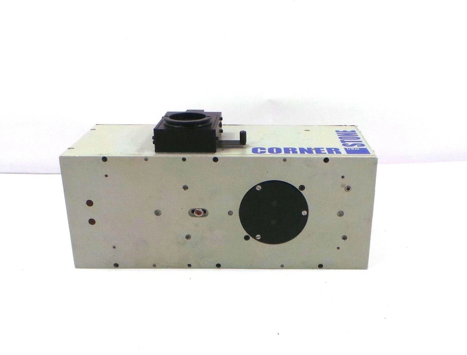 Oriel Instruments 74000 with Oriel 74001 - High-Quality Measurement System